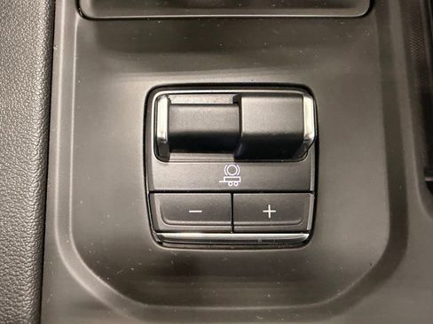 Used 2023 GMC Sierra 1500 AT4 w/ AT4 Preferred Package image 39