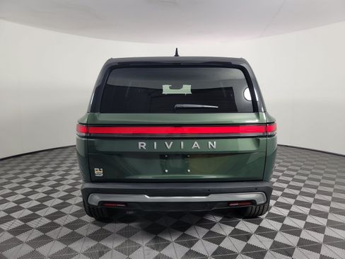 Used 2022 Rivian R1S Launch Edition Quad AWD/4WD image 4