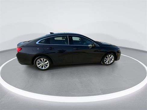 Used 2023 Chevrolet Malibu LT image 12