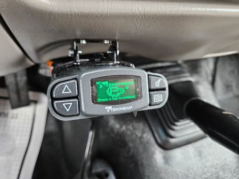 Used 1999 Ford F250 Lariat image 21