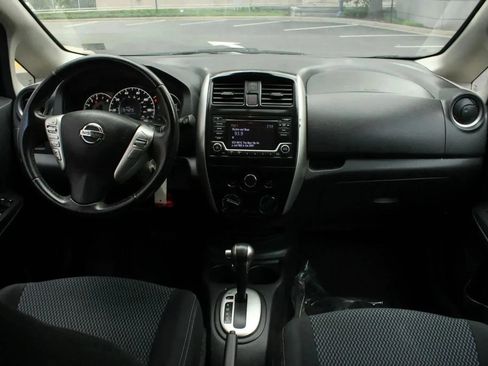 Used 2016 Nissan Versa Note SV FWD image 23