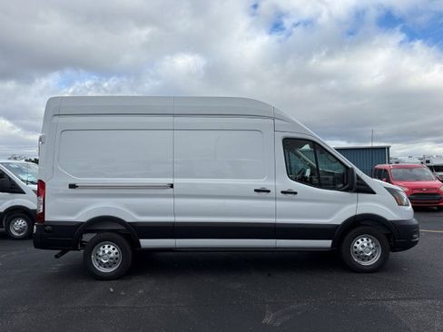New 2026 Ford Transit 350 148 High Roof RWD image 9