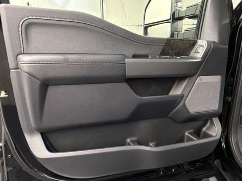 New 2026 Ford F250 Lariat w/ Black Appearance Package AWD/4WD image 32