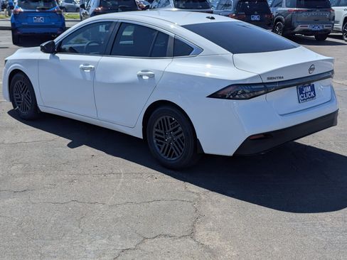 New 2026 Nissan Sentra SV w/ SV Convenience Package FWD image 4