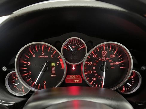 Used 2014 MAZDA MX-5 Miata Sport RWD image 18