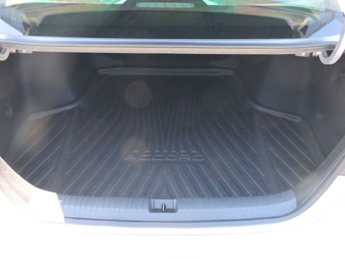 Used 2024 Honda Accord Sport image 36