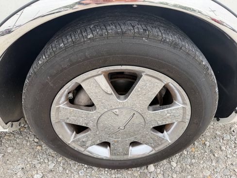 Used 2003 Ford Thunderbird RWD image 12
