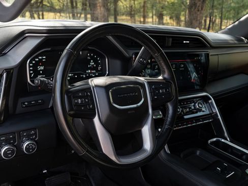 Used 2024 GMC Sierra 2500 Denali w/ Denali Reserve Package AWD/4WD image 19