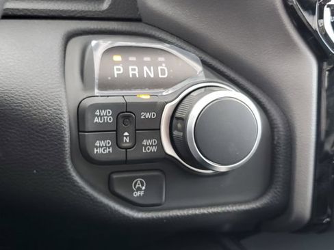 New 2026 RAM 1500 Big Horn AWD/4WD image 24