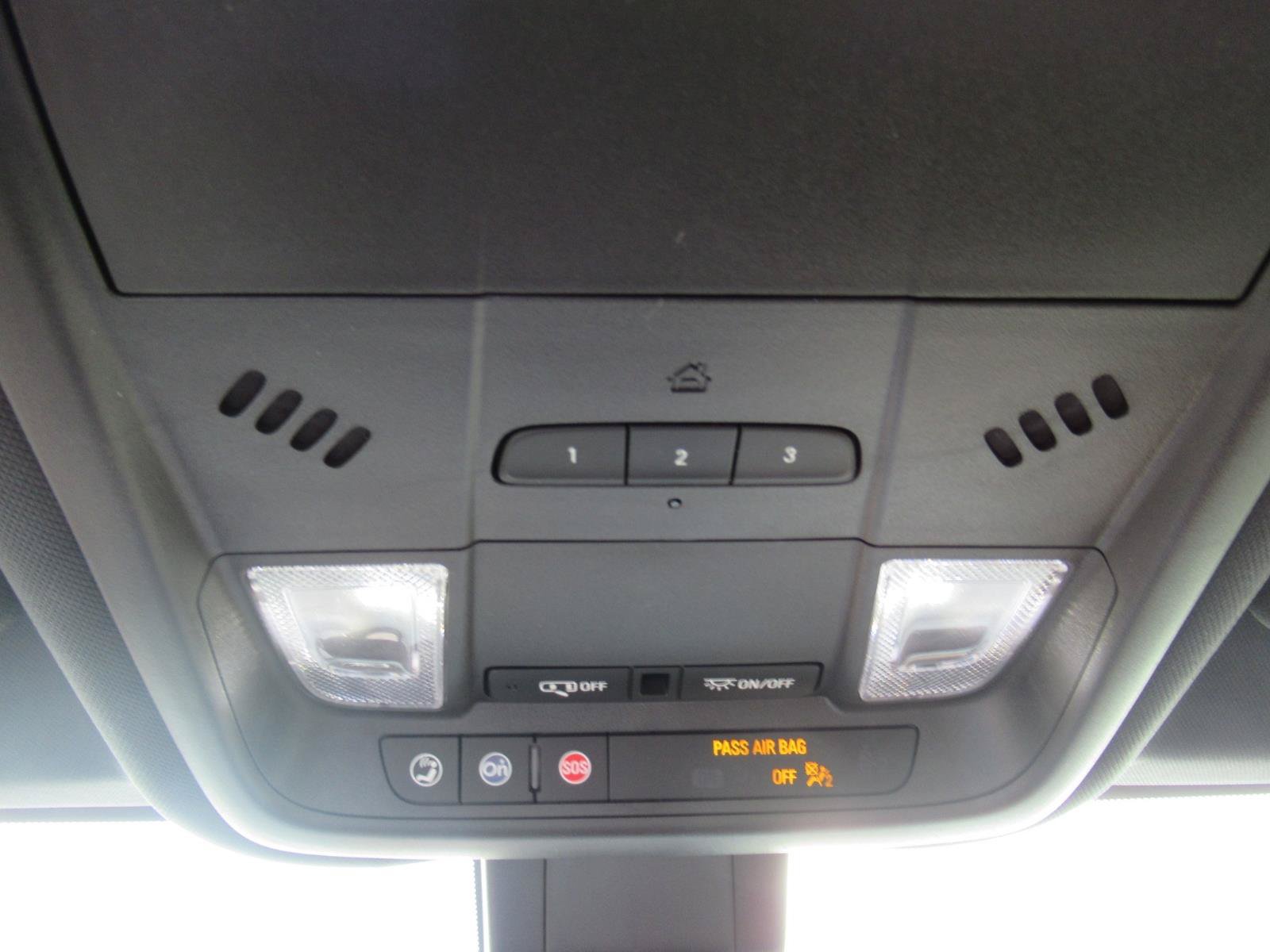 Used 2024 Chevrolet Equinox Premier FWD image 27