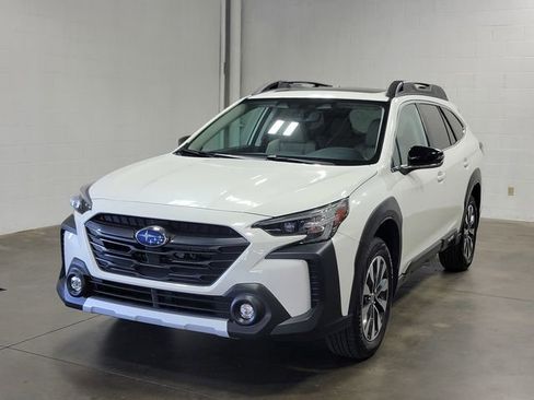 Certified 2024 Subaru Outback Limited AWD/4WD image 2