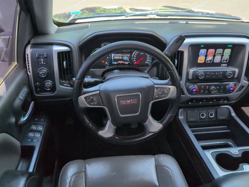 Used 2017 GMC Sierra 1500 SLT w/ SLT Premium Package AWD/4WD image 30
