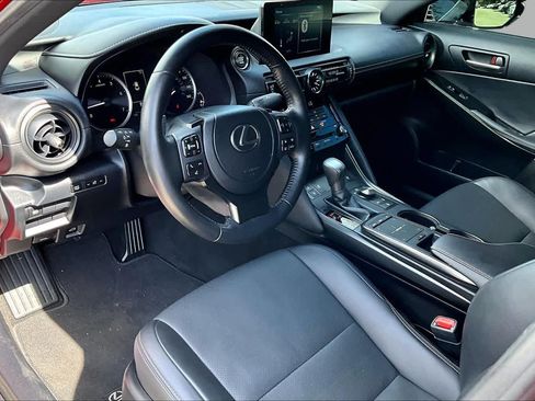 Used 2024 Lexus IS 300 w/ Comfort Package RWD image 18