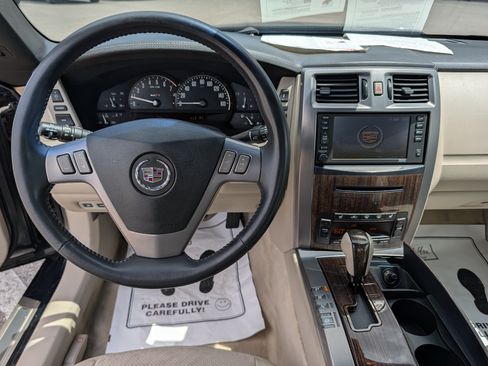 Used 2006 Cadillac XLR V RWD image 13