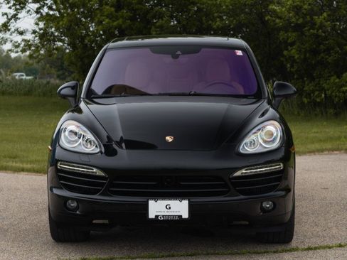 Used 2013 Porsche Cayenne Diesel AWD/4WD image 13