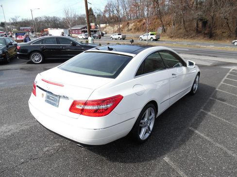 Used 2013 Mercedes-Benz E 350 Coupe w/ Premium 2 Pkg image 5