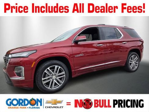 Certified 2023 Chevrolet Traverse High Country FWD image 1