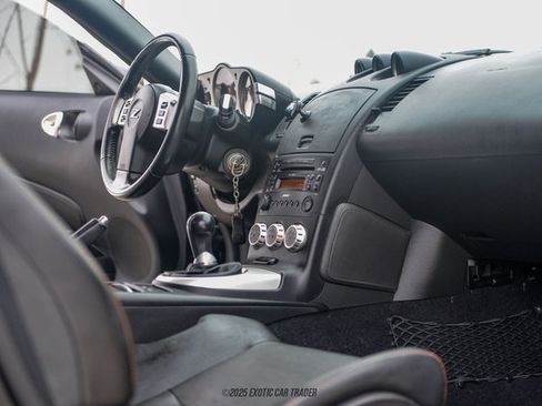 Used 2007 Nissan 350Z Touring image 38