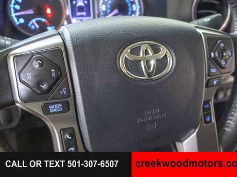 Used 2019 Toyota Tacoma SR5 AWD/4WD image 60
