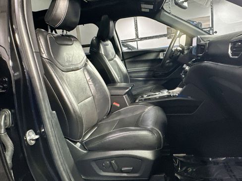 Used 2022 Ford Explorer ST w/ Equipment Group 401A image 38