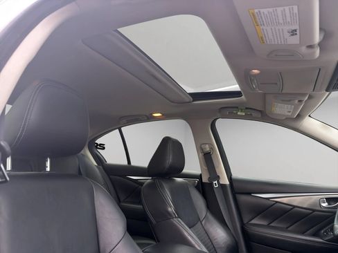 Used 2018 INFINITI Q50 Sport RWD image 17