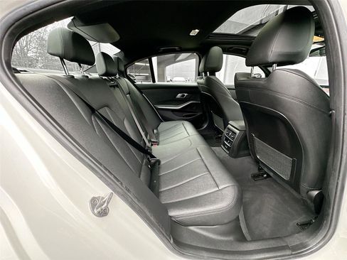 Used 2021 BMW 330i xDrive Sedan w/ Driving Assistance Package image 27