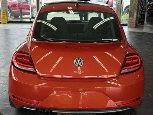 Used 2018 Volkswagen Beetle 2.0T Coast w/ Coast Lighting Package FWD image 7