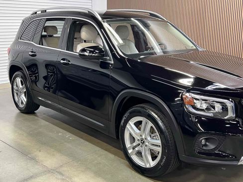 Used 2020 Mercedes-Benz GLB 250 image 41