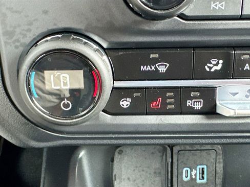 Used 2024 Ford Bronco Outer Banks AWD/4WD image 21