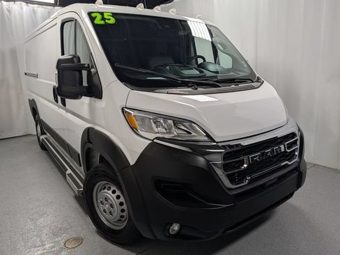 Used 2025 RAM ProMaster 2500 w/ U-Haul Equipment Group FWD image 2