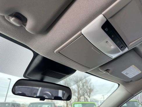 Used 2020 Nissan Sentra SR image 28