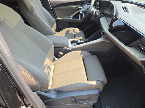 Certified 2025 Audi Q5 Premium Plus AWD/4WD image 18