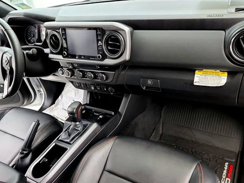 Used 2023 Toyota Tacoma TRD Pro AWD/4WD image 16