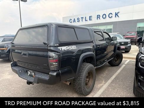 Used 2022 Toyota Tacoma TRD Off-Road w/ TRD Premium Off Road Package AWD/4WD image 3