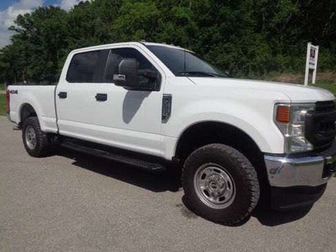 Used 2022 Ford F250 XL w/ Power Equipment Group AWD/4WD image 8