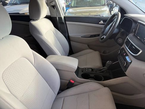 Used 2019 Hyundai Tucson SE image 13