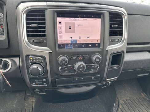 Used 2022 RAM 1500 Classic Warlock w/ Electronics Group AWD/4WD image 9