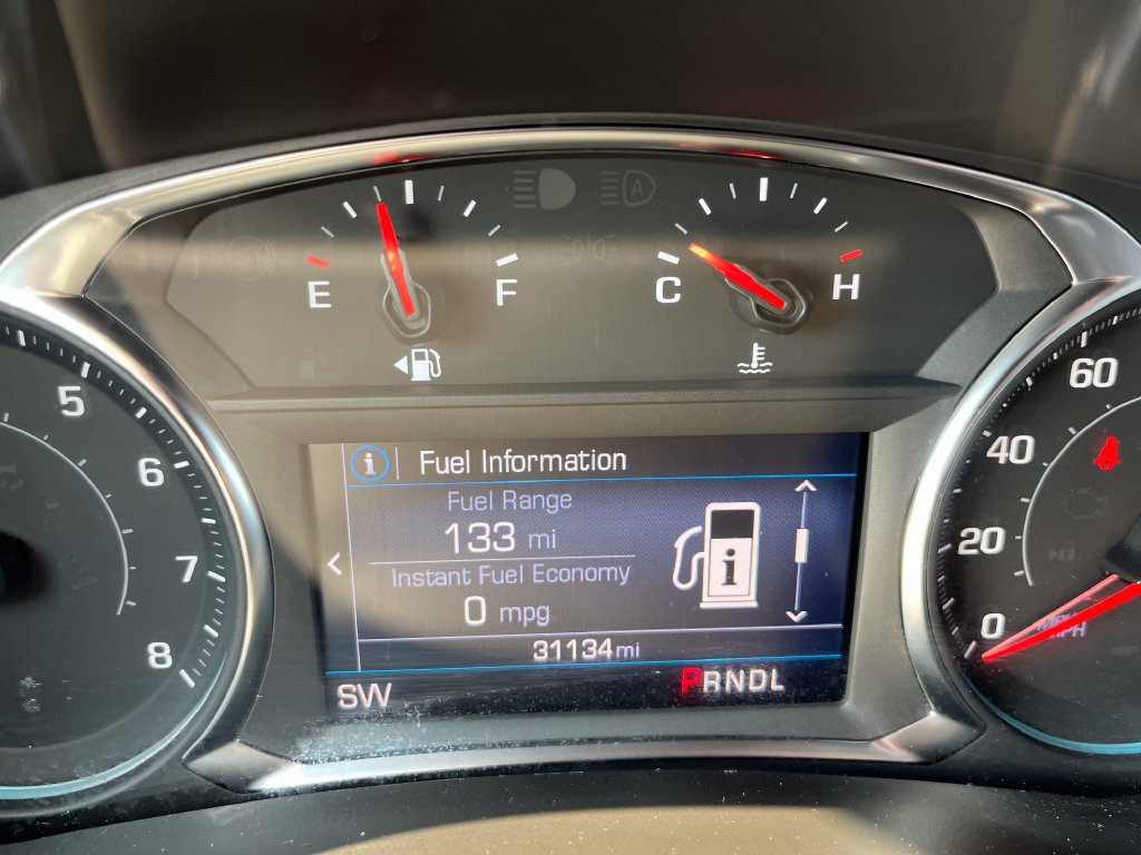 Used 2024 Chevrolet Equinox LT w/ LPO, Floor Liner Package FWD image 16