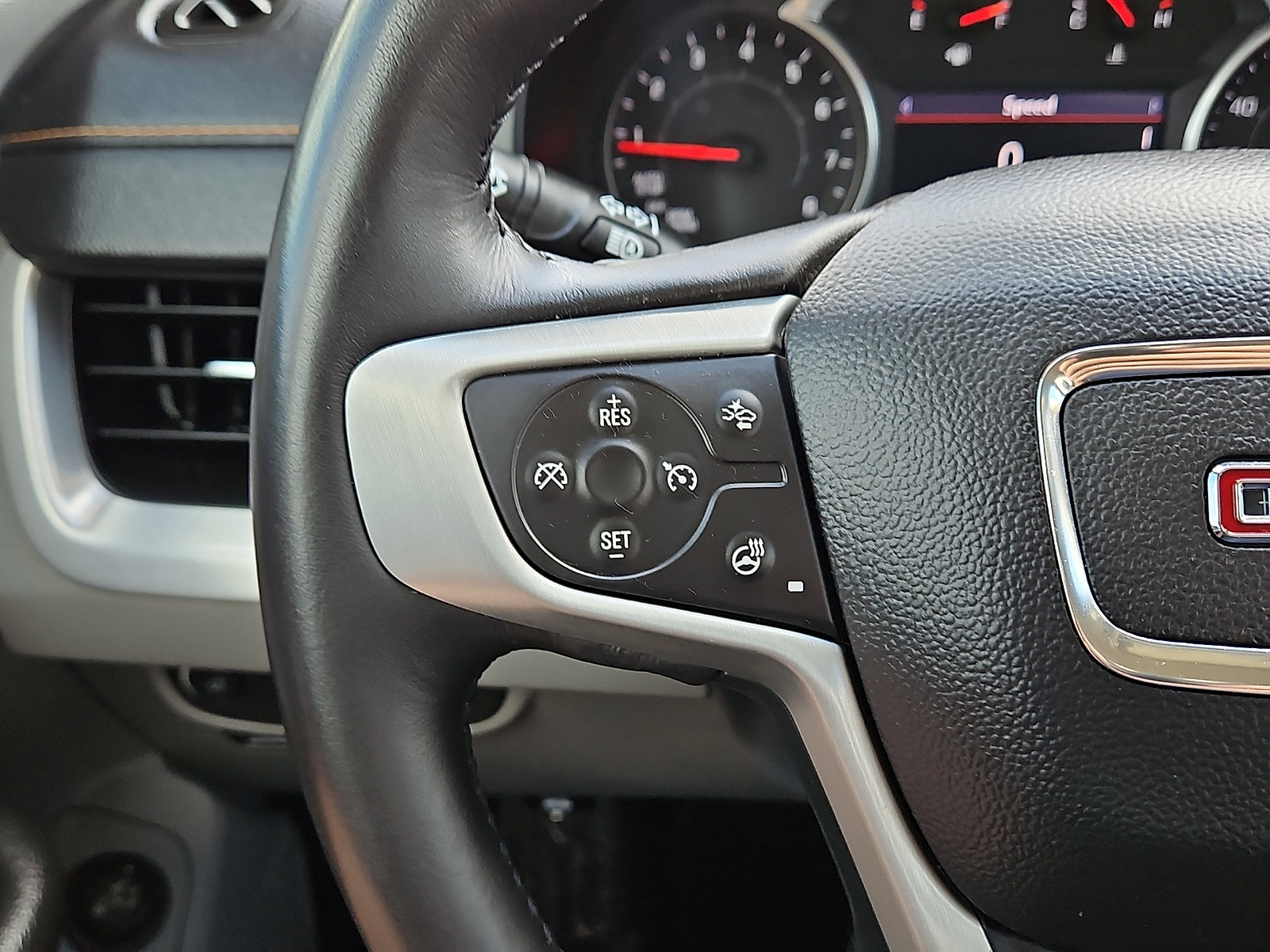 Used 2021 GMC Terrain SLT AWD/4WD image 16