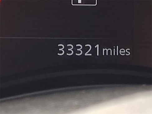 Used 2023 Nissan Kicks SV image 36