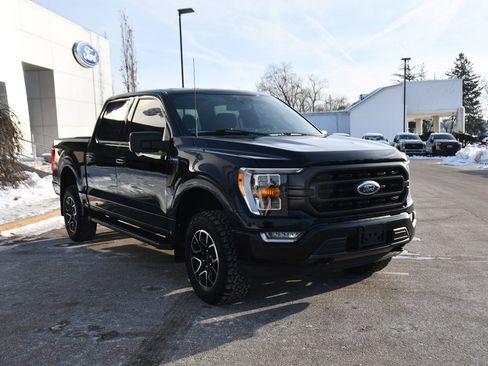 Used 2021 Ford F150 XLT w/ Equipment Group 302A High image 9