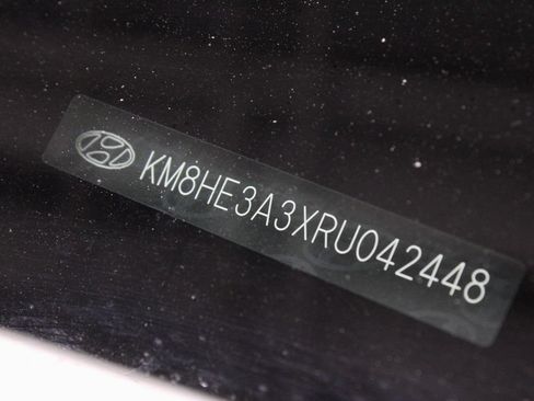 Used 2024 Hyundai Kona Limited FWD image 34