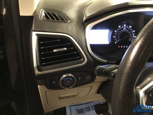 Used 2017 Ford Edge Titanium w/ Equipment Group 302A image 22