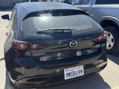 Used 2024 MAZDA MAZDA3 s FWD image 5