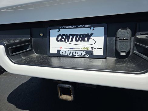 Used 2022 RAM 1500 Laramie w/ Sport Appearance Package AWD/4WD image 15