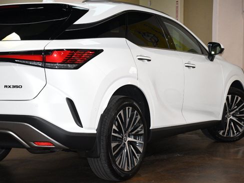 Used 2025 Lexus RX 350 Premium Plus w/ Convenience Package FWD image 56