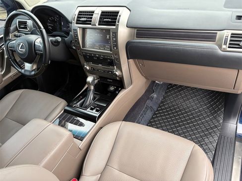 Used 2021 Lexus GX 460 Premium image 11