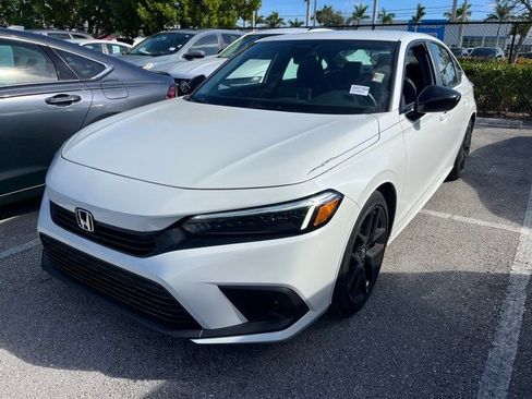 Used 2024 Honda Civic Sport image 2