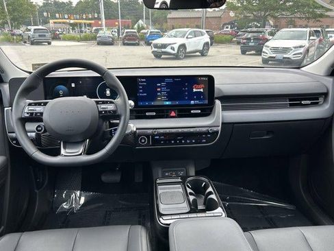 New 2025 Hyundai Ioniq 5 SEL image 45