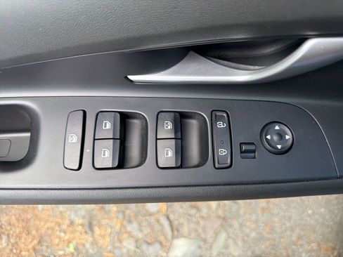 Certified 2023 Hyundai Elantra SEL w/ Convenience Package FWD image 16